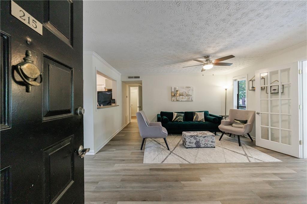 215 Summit North Drive NE