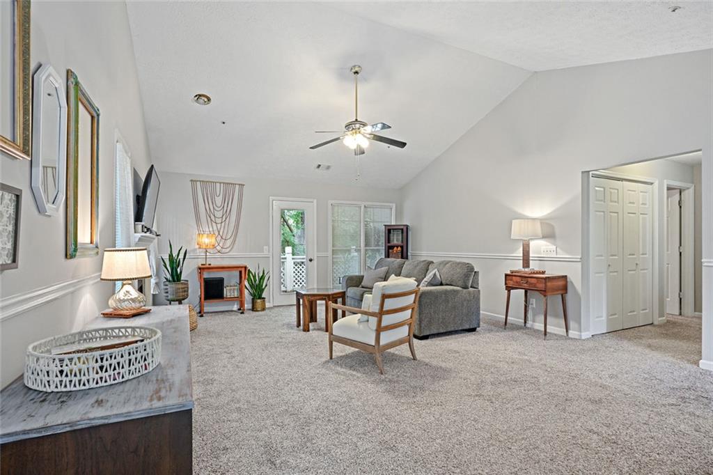 Camden Pond - Residential