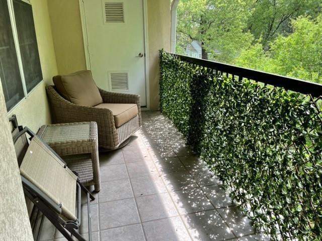 Habersham Oaks - Residential Lease