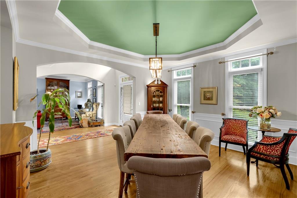 4294 Balmoral Glen Drive