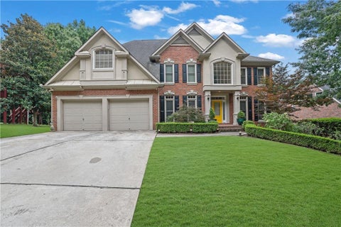 Homes For Sale - 4294 Balmoral Glen Drive<br/> Norcross, GA 30092