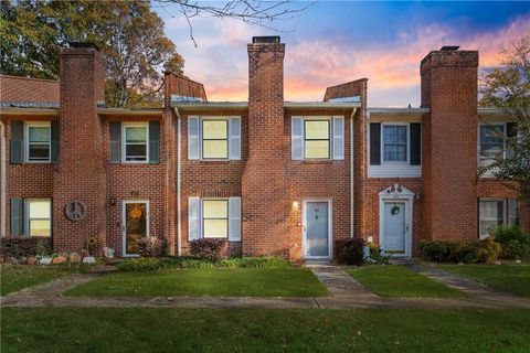 489 Little Road SE Marietta GA 30067