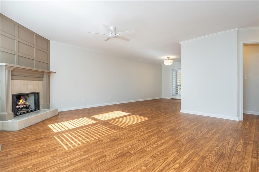 Holcomb Springs - Residential