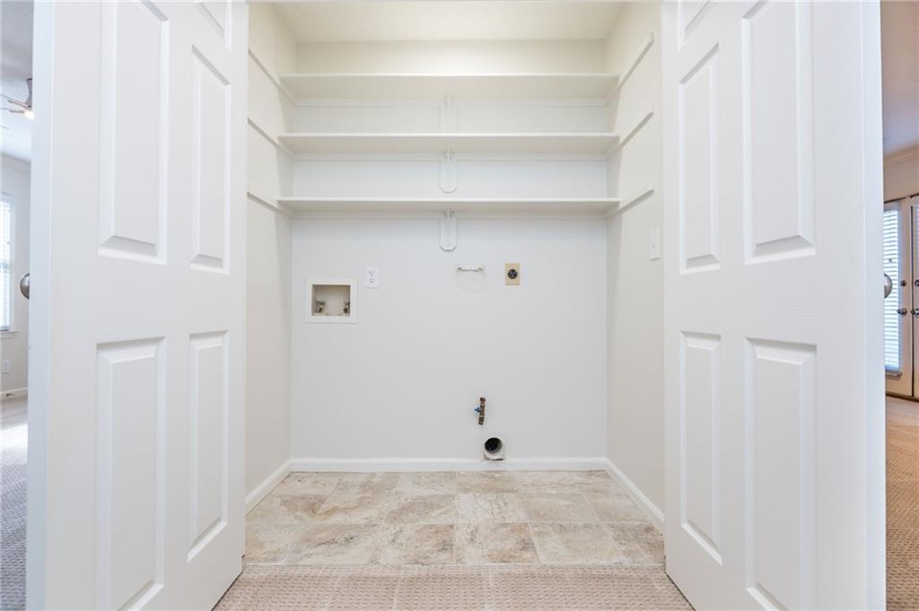 Holcomb Springs - Residential