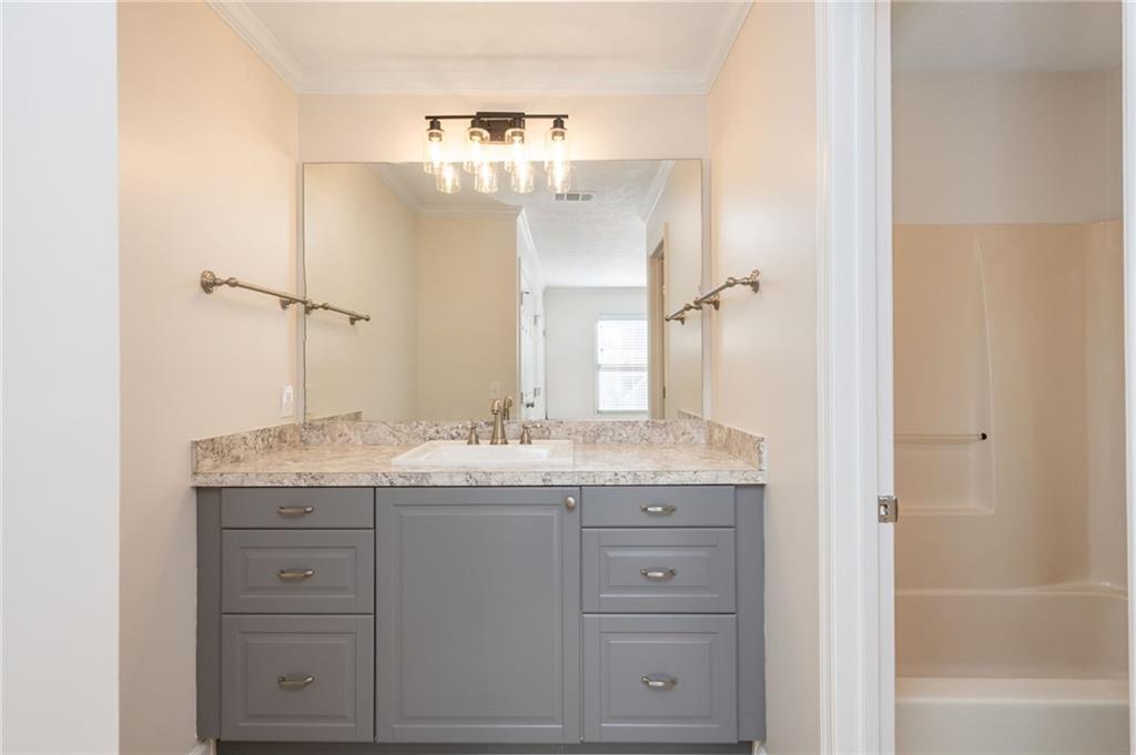 Holcomb Springs - Residential