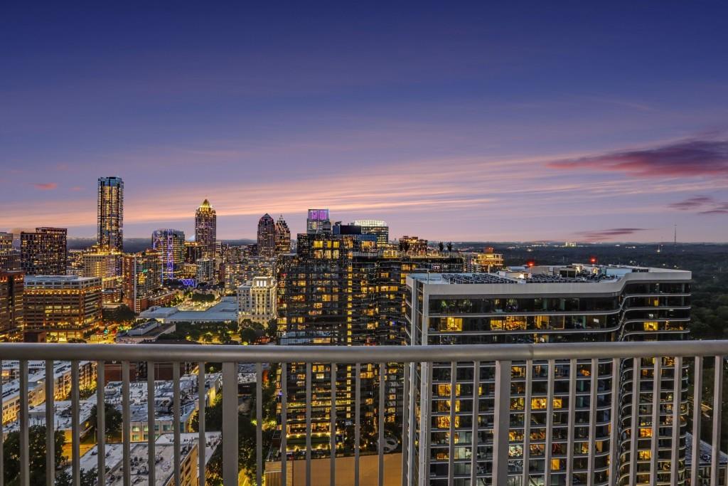 855 Peachtree Street NE 3206