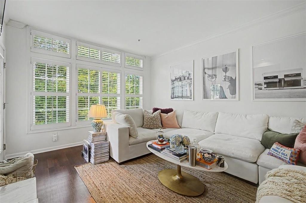 3636 Habersham Road NW 1304