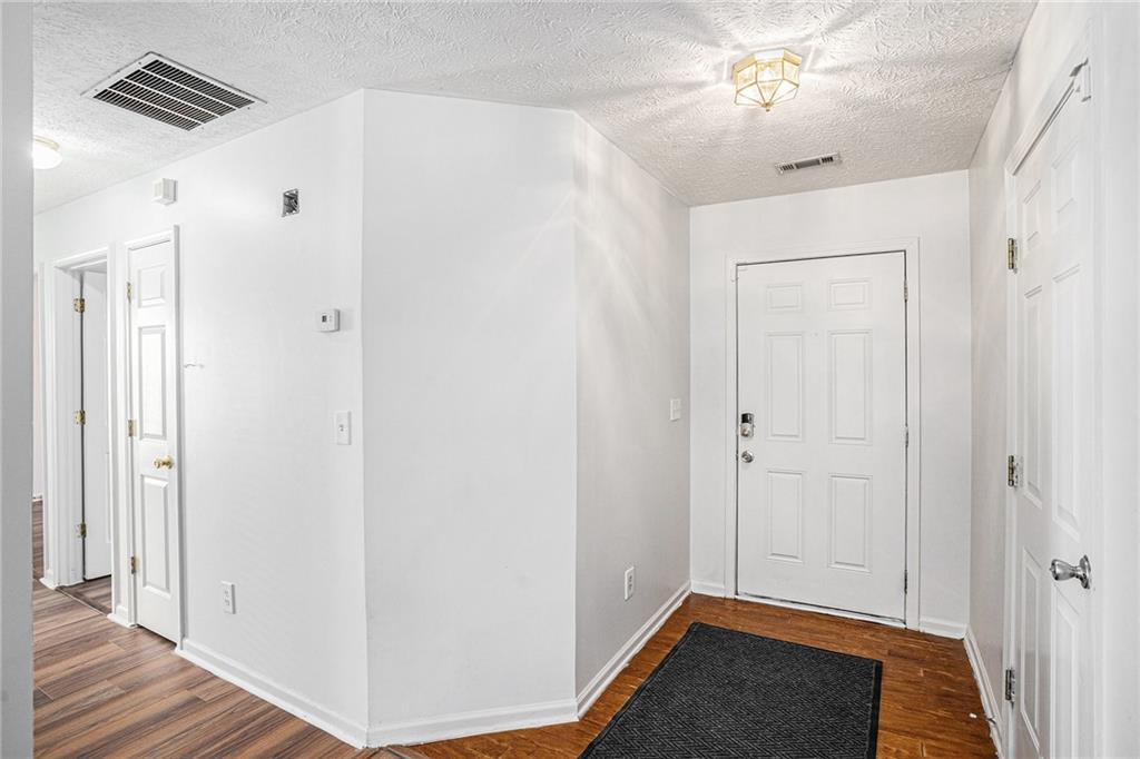 2794 Hillvale Cove Way, Lithonia, Georgia image 4