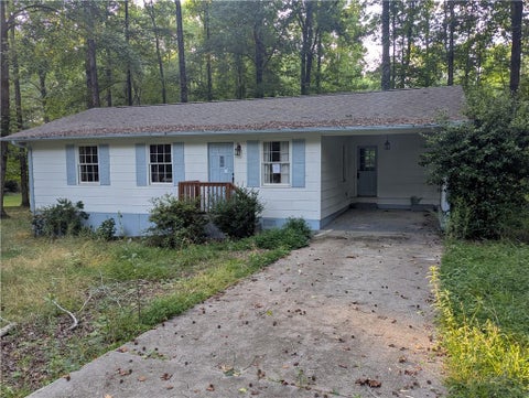 Homes For Sale - 4073 Twin Springs Road<br/> Hall County, Gainesville, GA 30507
