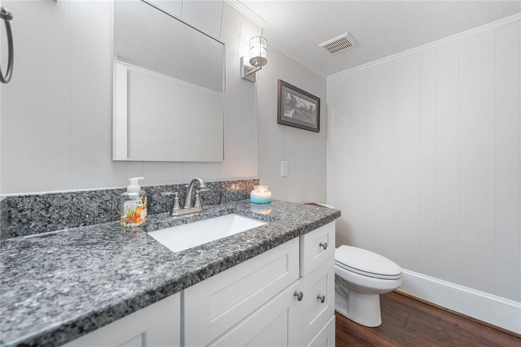 BURNT HICKORY HILLS - Residential
