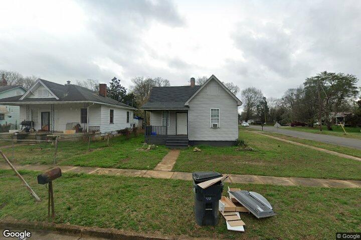 722 La Due Street