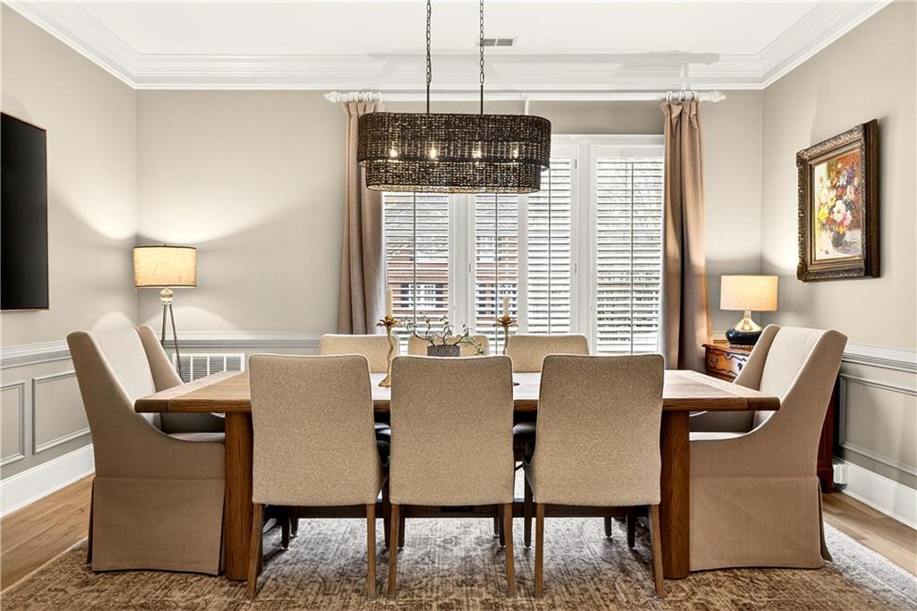 1168 Bellewood Square