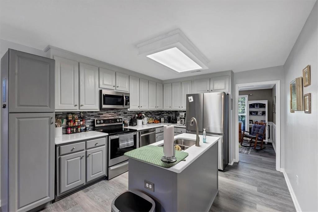 90 Marbrook Trace