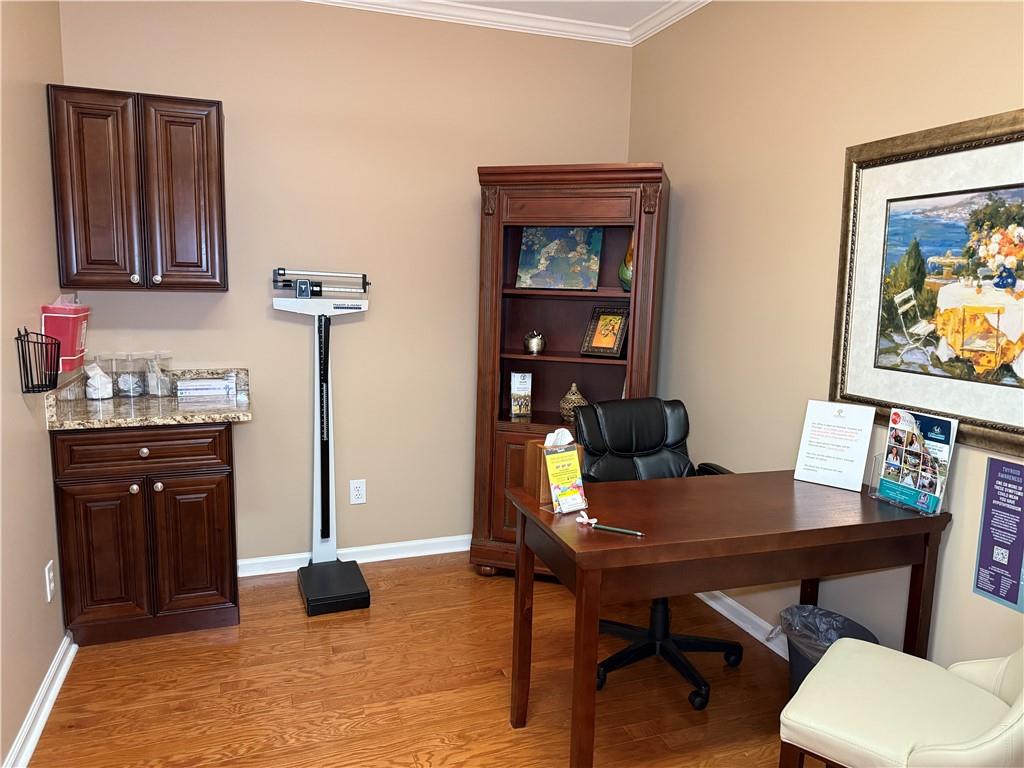 4595 Towne Lake Parkway 240-140