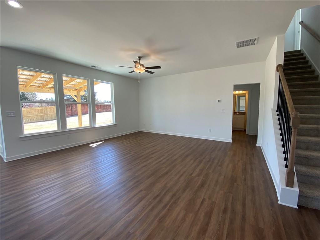 1090 Titus Lane, Statham, Georgia image 4