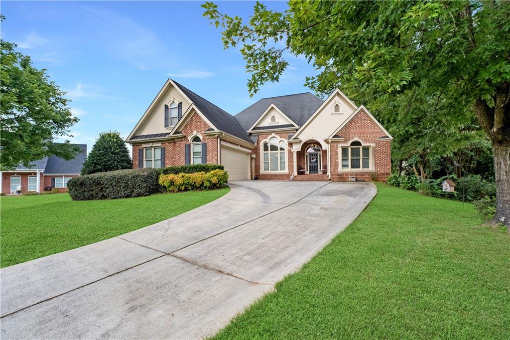 907 Hannah Ct