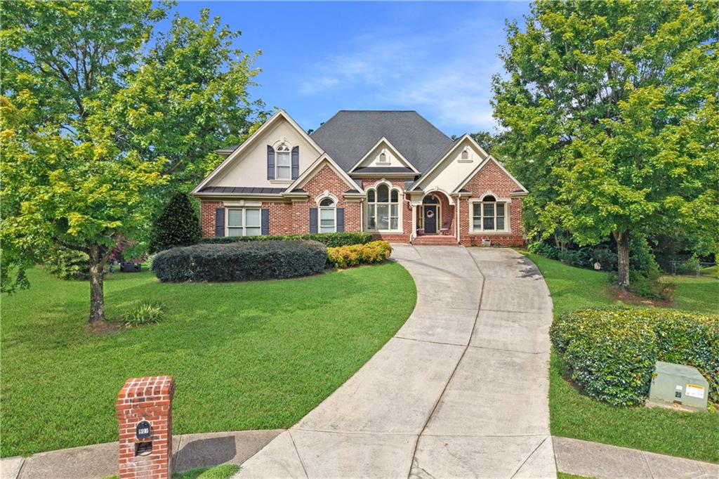 907 Hannah Ct