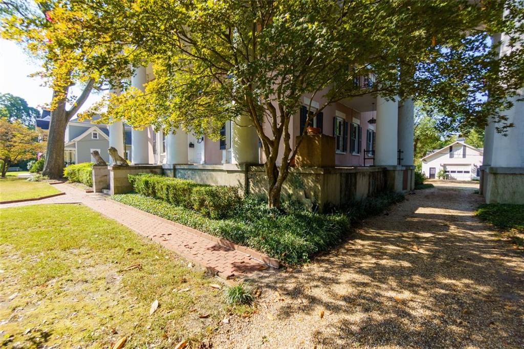 303 KENNESAW Avenue NW
