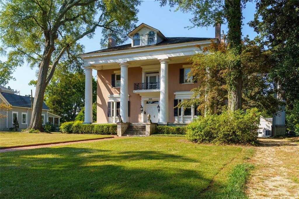 303 KENNESAW Avenue NW