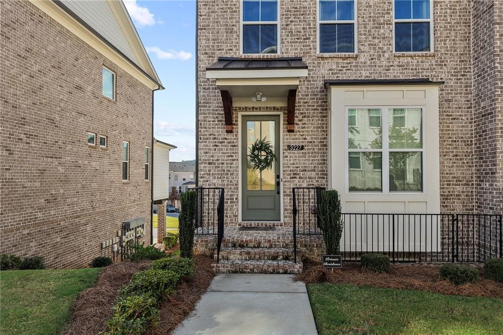 3227 BARTEE Walk