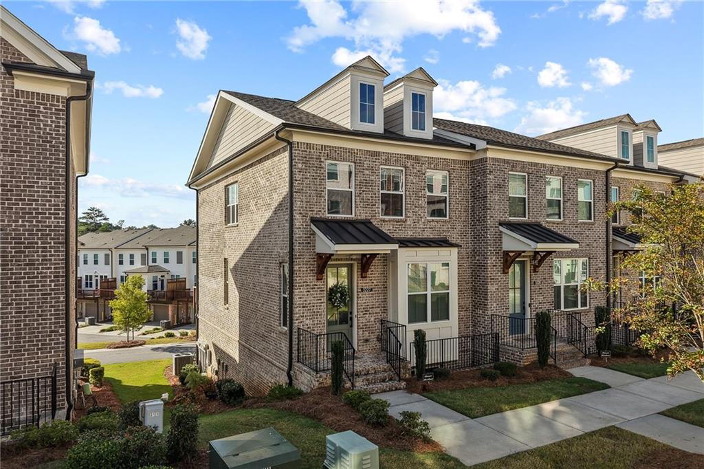 3227 BARTEE Walk
