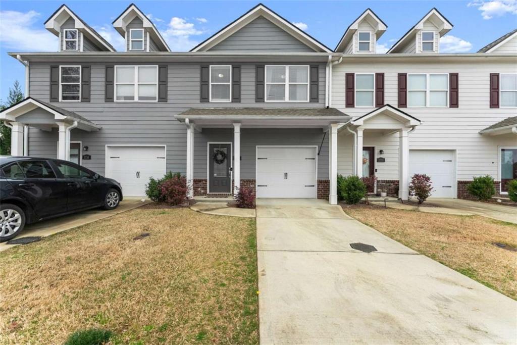 3732 Acorn Drive, Oakwood, Georgia image 1