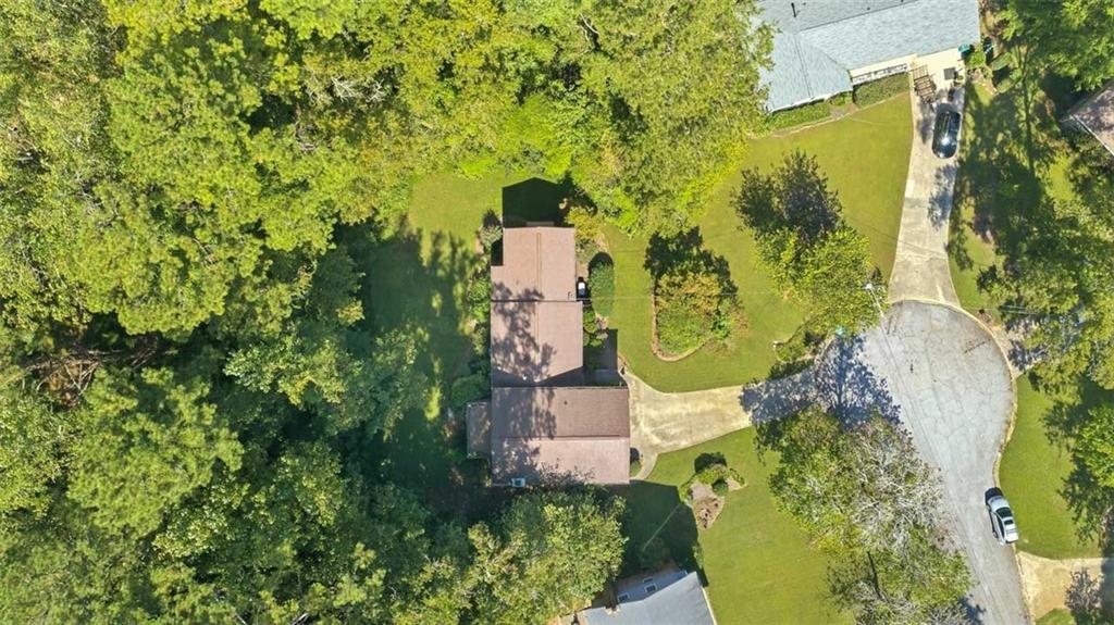 313 Nancy Court SW