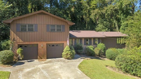 Homes For Sale - 313 Nancy Court<br/> Gwinnett County, Lilburn, GA 30047