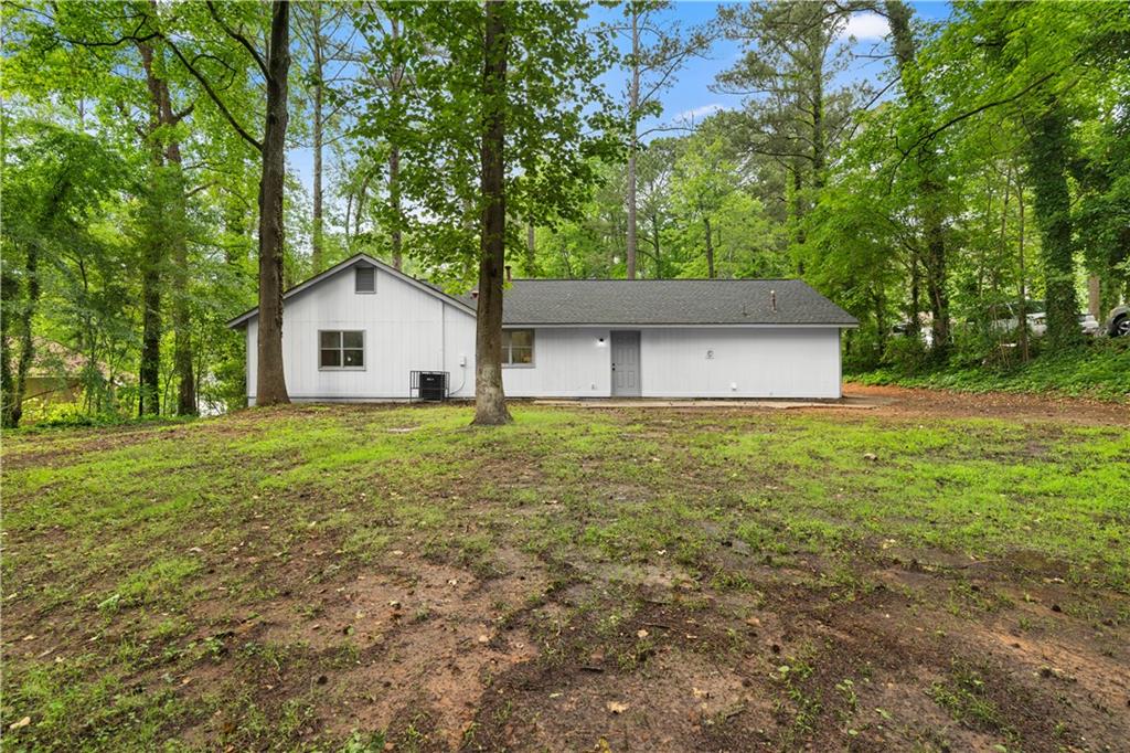 1490 Diplomat Drive, Riverdale, Georgia image 20