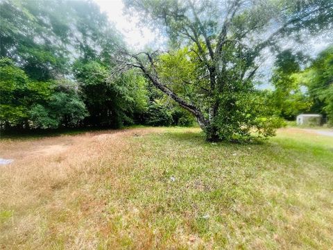 Vacant Land For Sale - 1714 W Lincoln Avenue<br/> Dougherty County, Albany, GA 31707