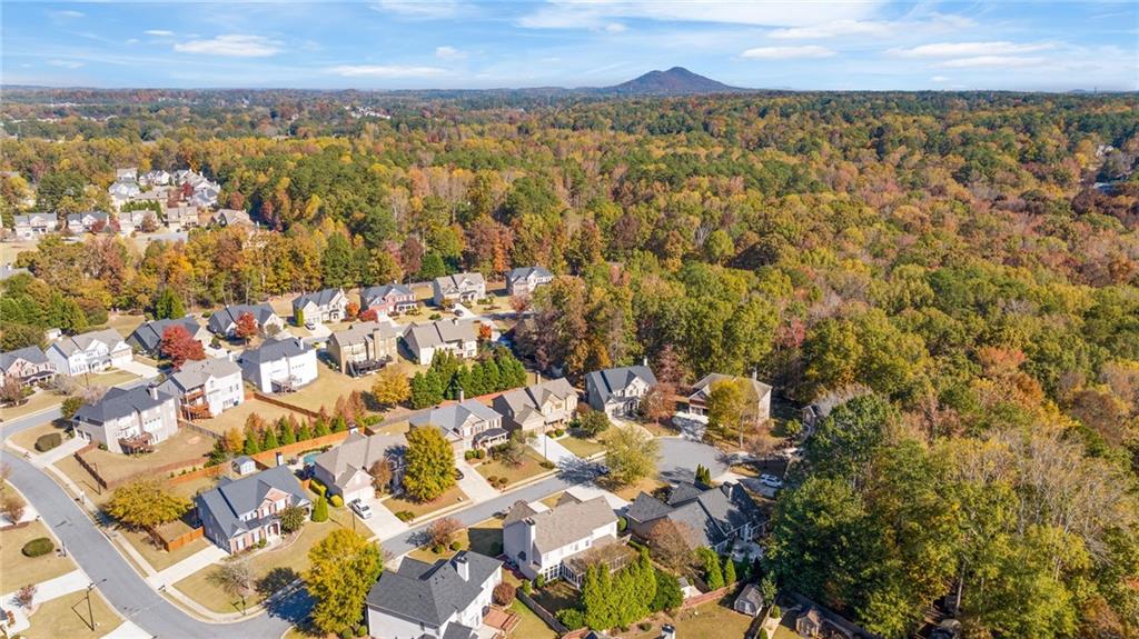 Lakefield Manor - Residential