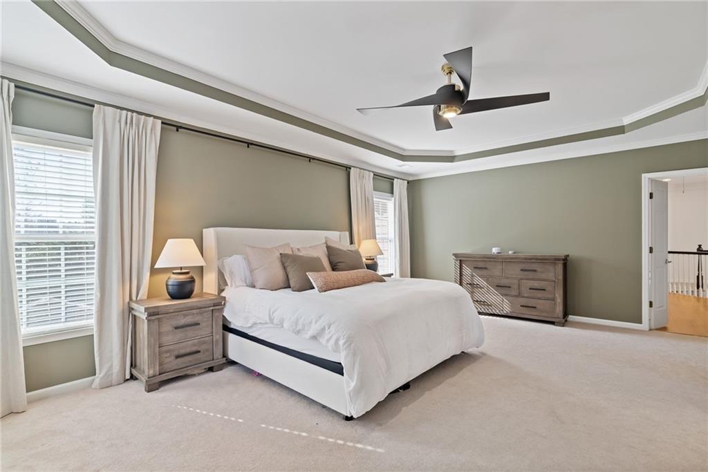 Lakefield Manor - Residential