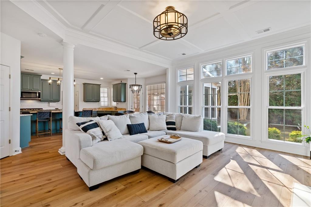 Lakefield Manor - Residential