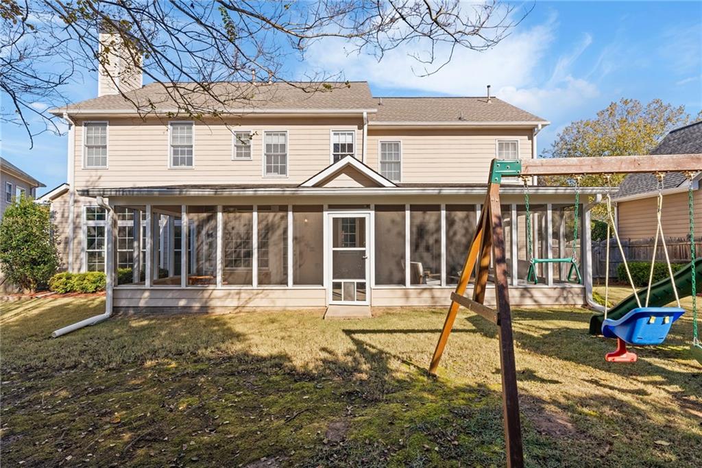 Lakefield Manor - Residential