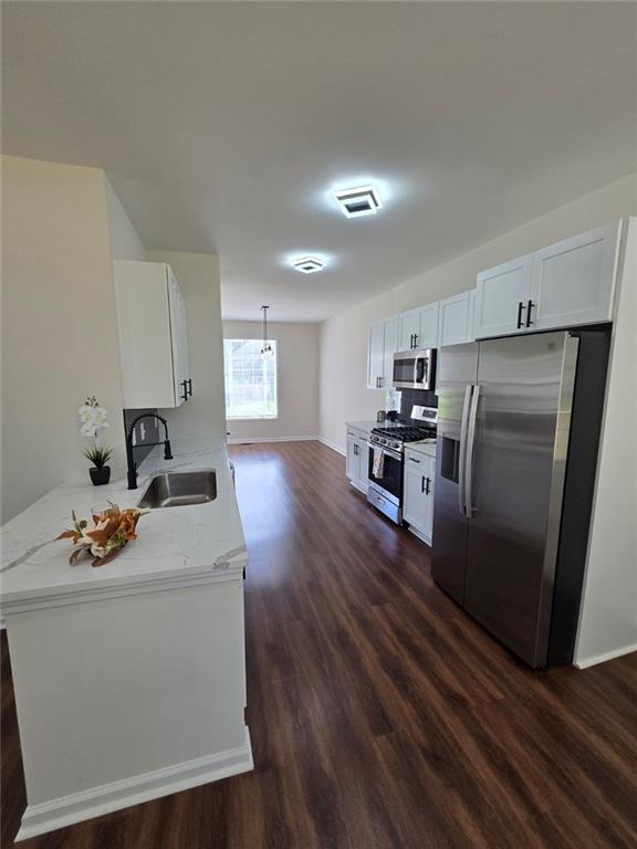 1744 Shirburn Circle