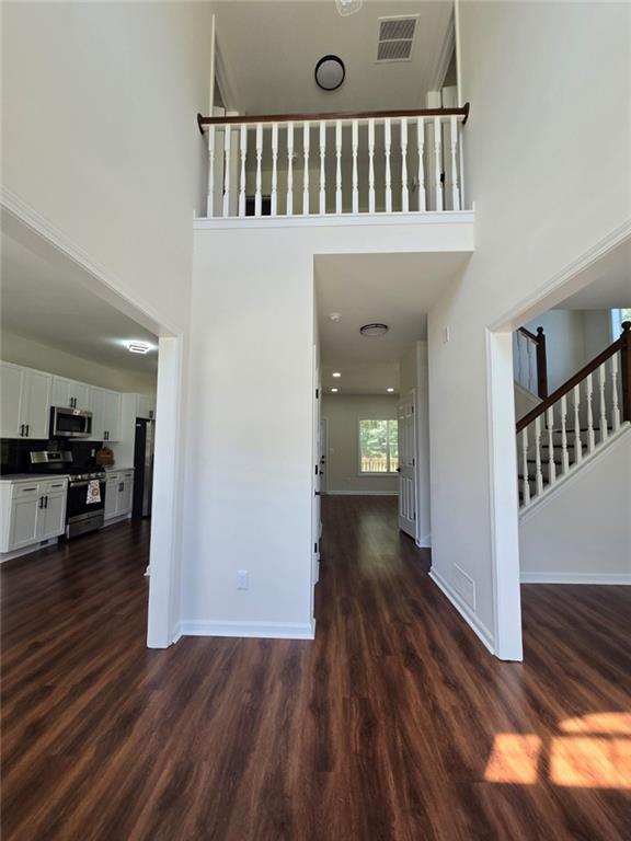 1744 Shirburn Circle
