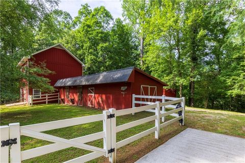 A home in Lilburn