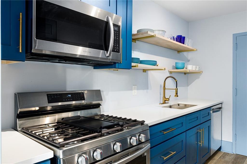215 Piedmont Avenue NE 2208