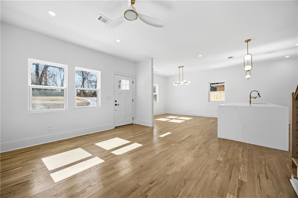 4516 Peachtree Street