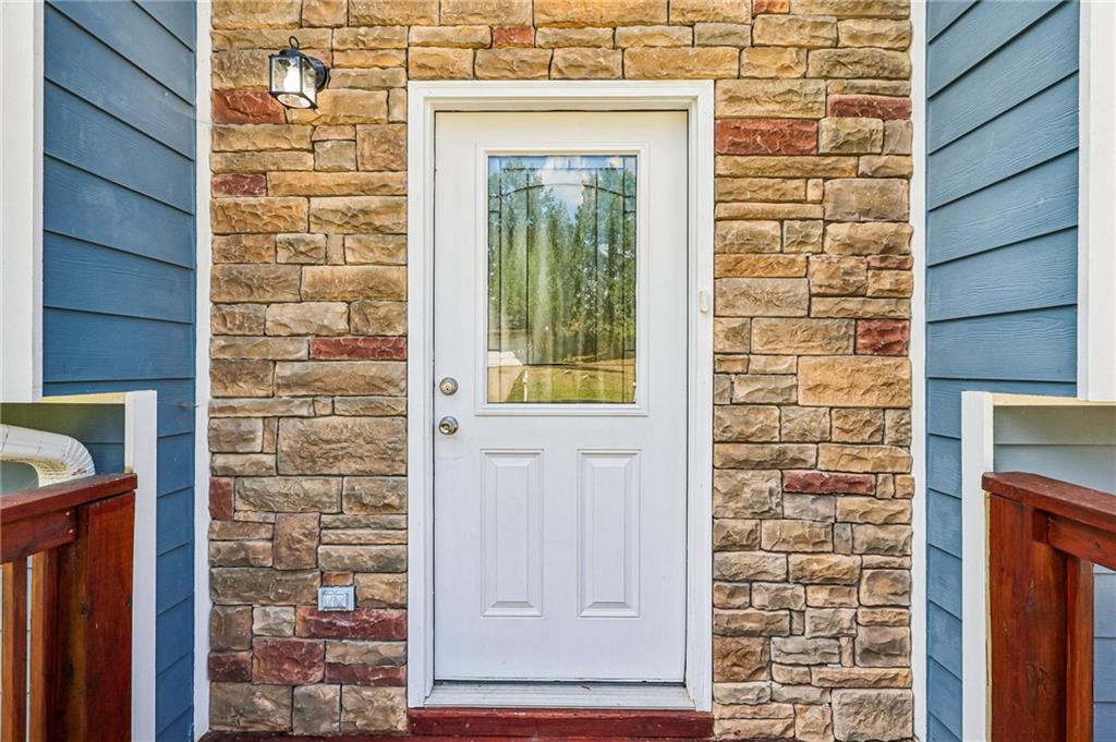 382 Arlington Lane
