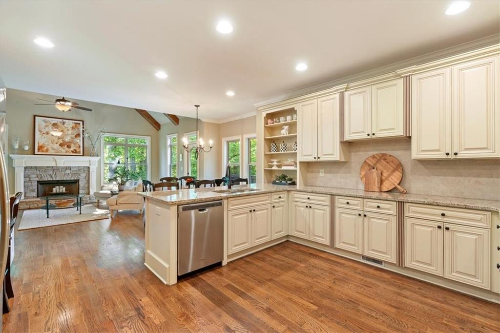 1686 Brooks Farm Drive, Acworth, Georgia image 17