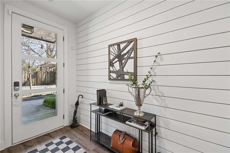 1350 May Avenue 9
