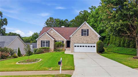 Homes For Sale - 310 Cedarhurst Road<br/> Gwinnett County, Lawrenceville, GA 30045