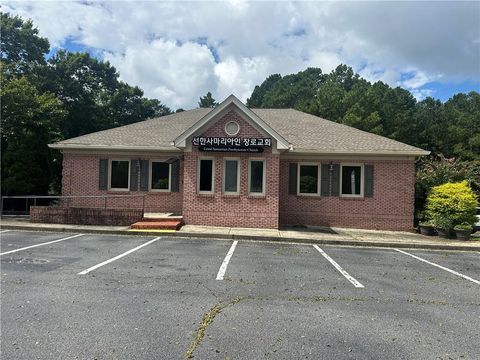 2052 LAWRENCEVILLE SUWANEE RD Suwanee GA 30024