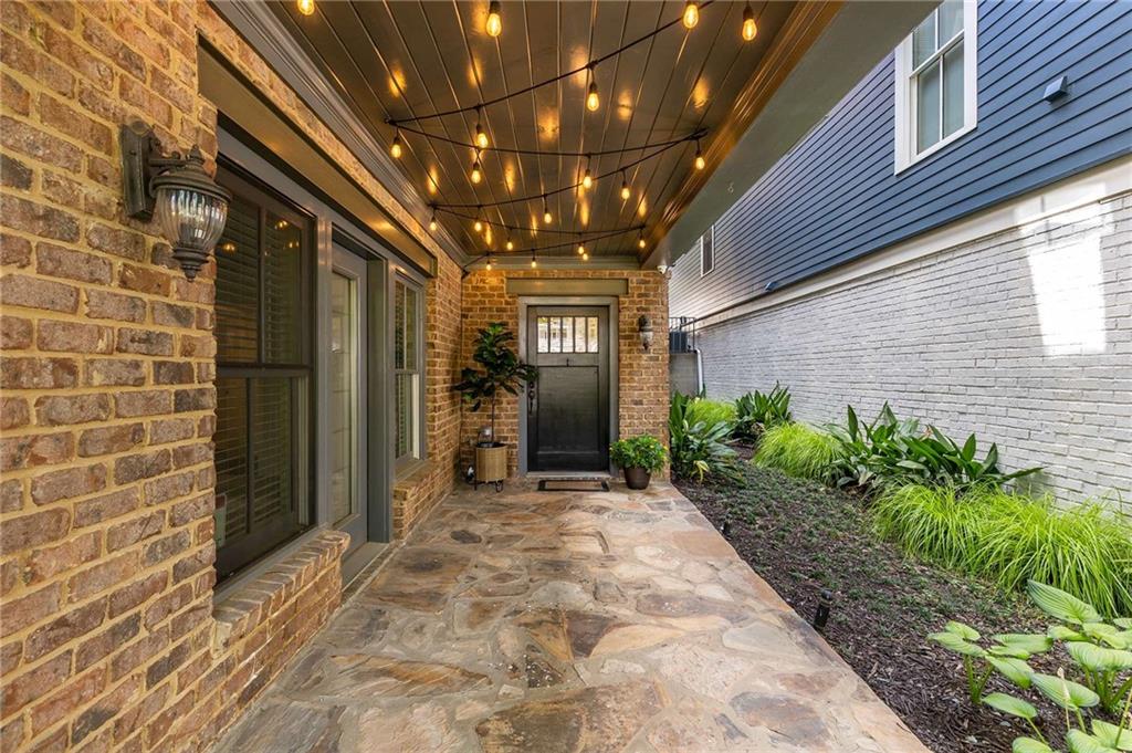 Woodstock Downtown - Residential