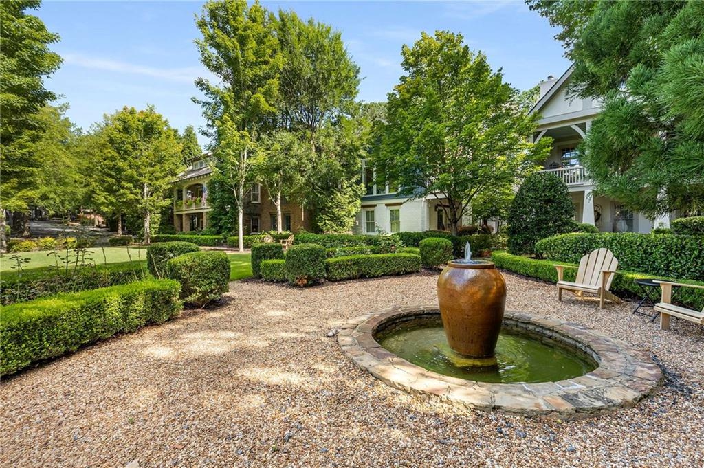 Woodstock Downtown - Residential