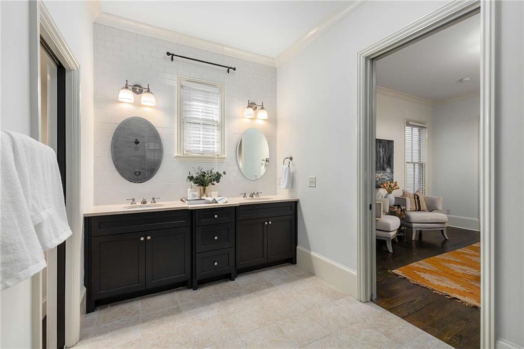 Woodstock Downtown - Residential