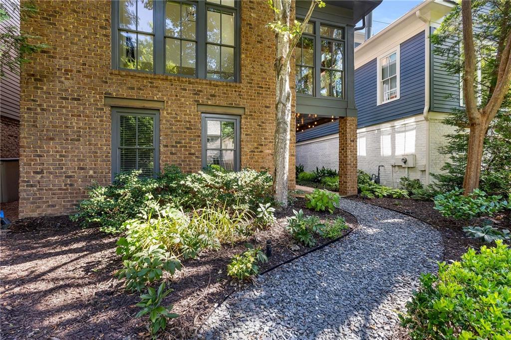 Woodstock Downtown - Residential