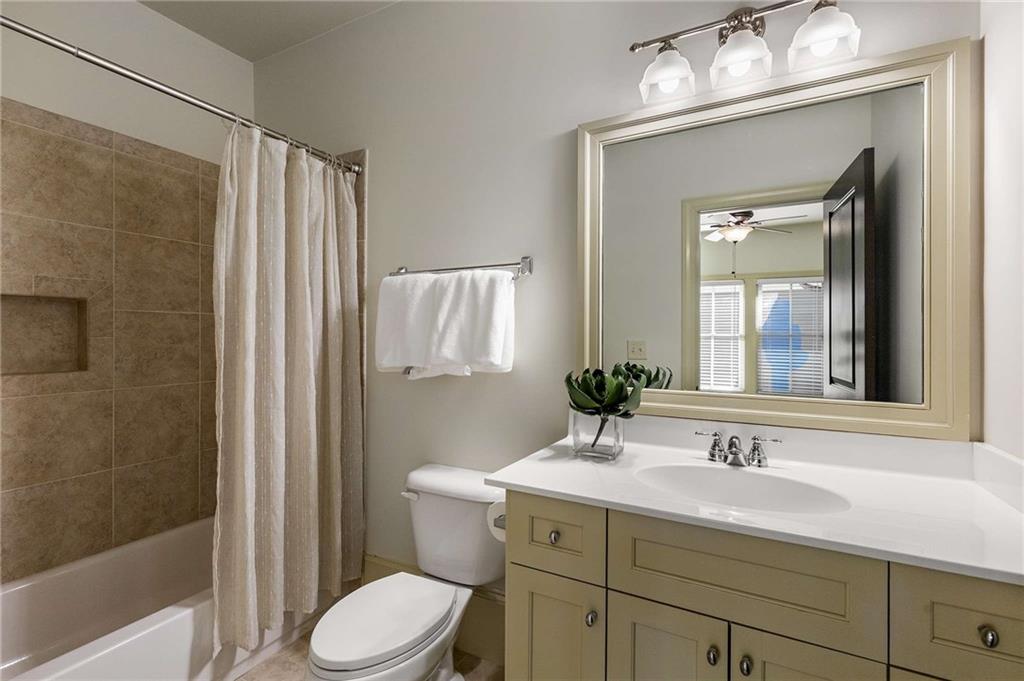 Woodstock Downtown - Residential