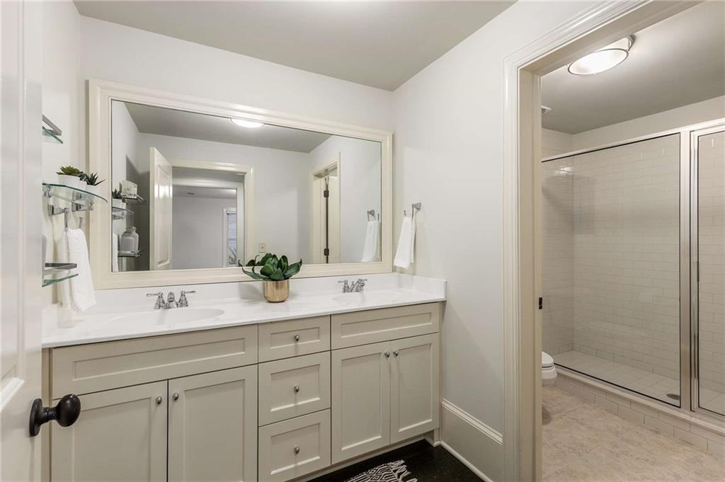 Woodstock Downtown - Residential